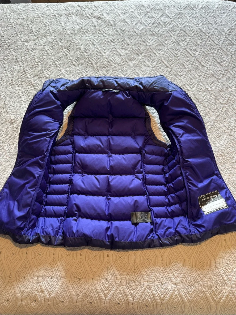 The North Face Purple 550 Down Puffer Vest Youth/ Junior Size M (10/12)